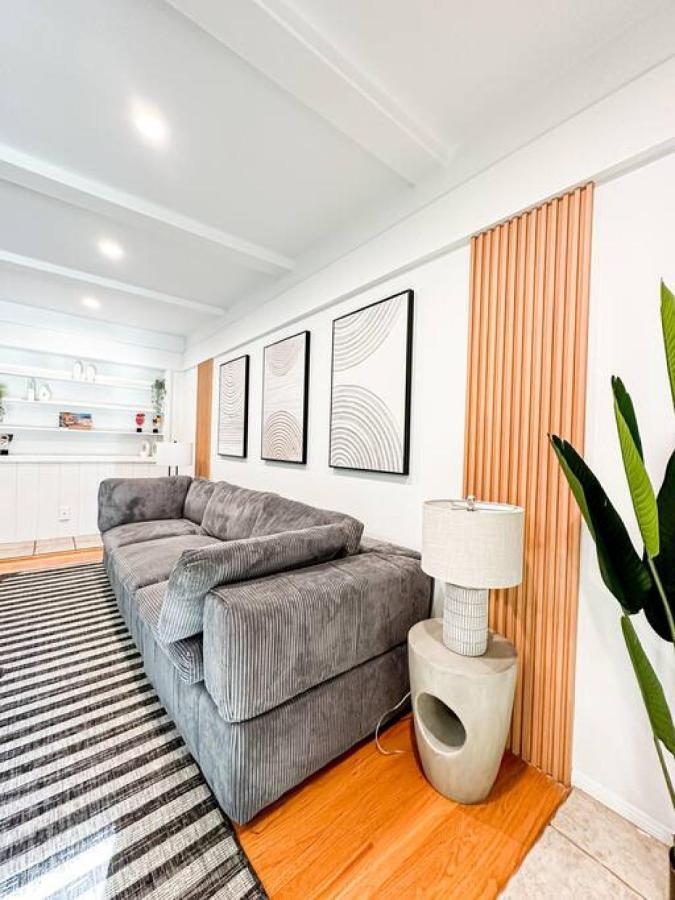 Relaxing 6 Bedroom Oasis With Pool - Lou1 * Los Ángeles