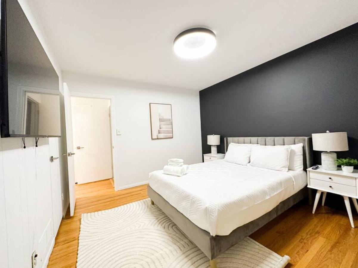 Hébergement de vacances Relaxing 6 Bedroom Oasis With Pool - Lou1 Los Angeles