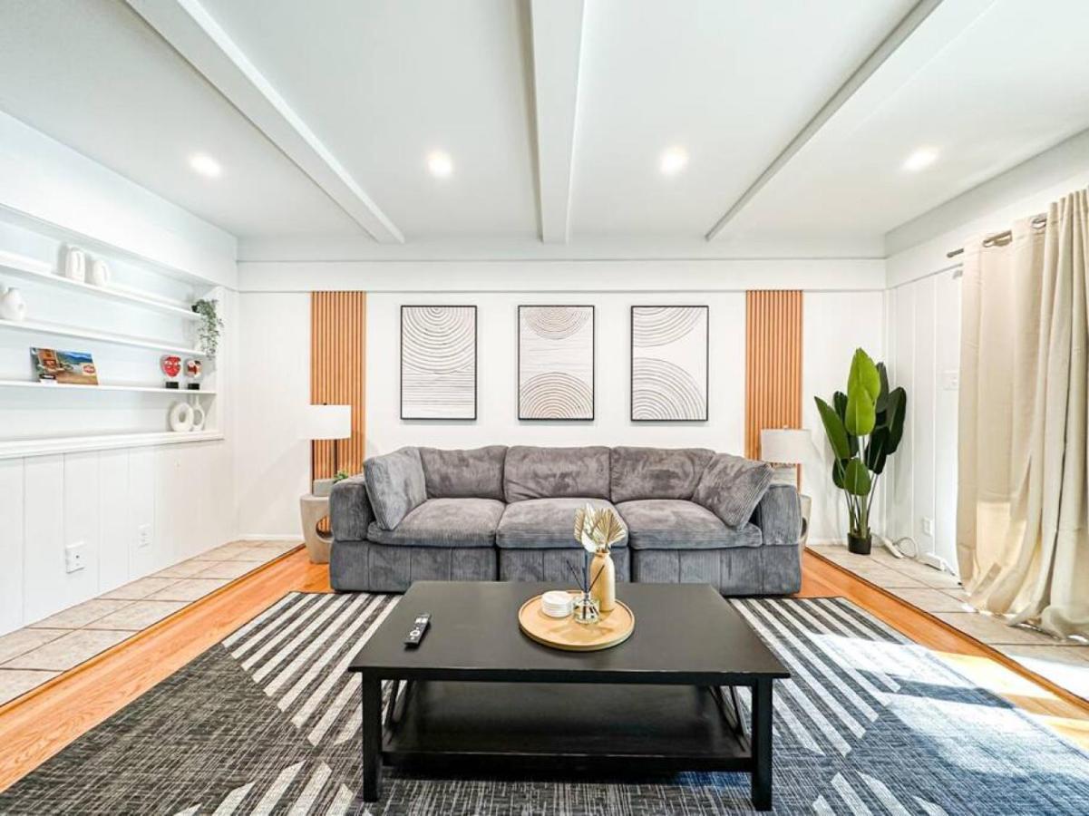 Hébergement de vacances Relaxing 6 Bedroom Oasis With Pool - Lou1 Los Angeles