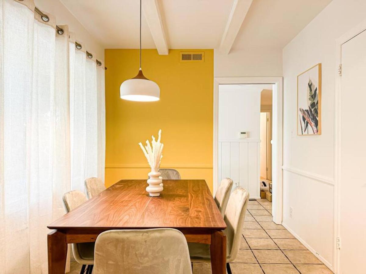 Relaxing 6 Bedroom Oasis With Pool - Lou1 Hébergement de vacances Los Angeles